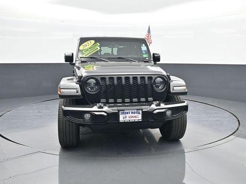 2023 Jeep Gladiator Overland