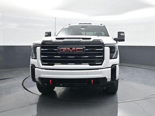 2026 GMC Sierra 2500 AT4