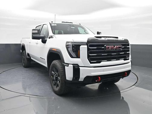 2026 GMC Sierra 2500 AT4