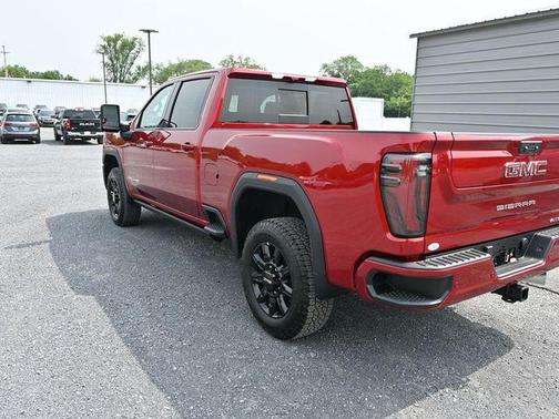 2025 GMC Sierra 2500 AT4
