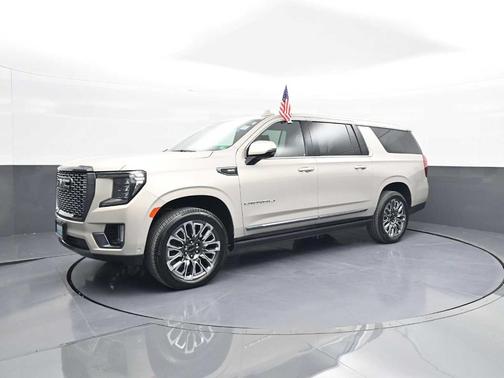 2023 GMC Yukon XL Denali Ultimate