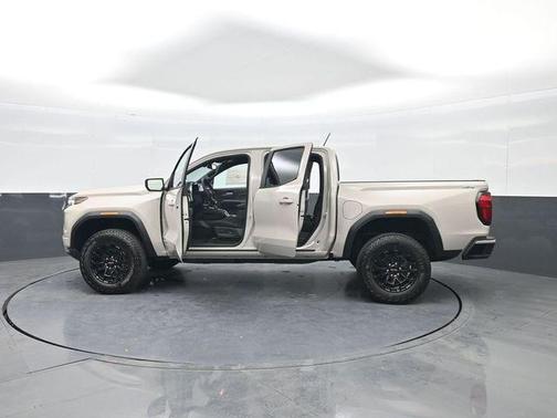 Dune 2026 GMC Canyon Elevation