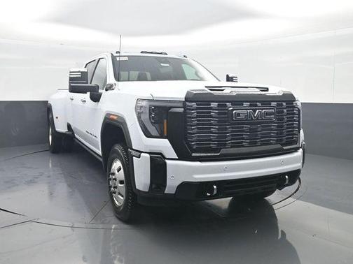Glacier White 2026 GMC Sierra 3500 Denali Ultimate