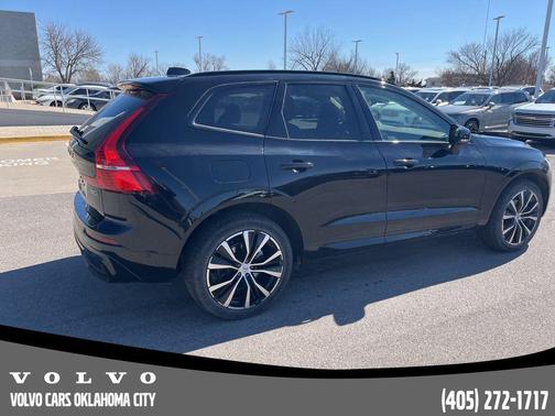 2025 Volvo XC60 B5 Plus