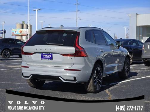 2026 Volvo XC60 B5 Ultra