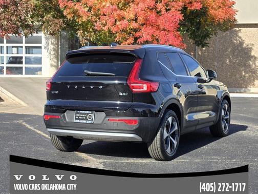 2024 Volvo XC40 B5 Core