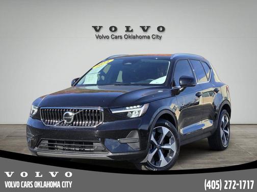 2024 Volvo XC40 B5 Core