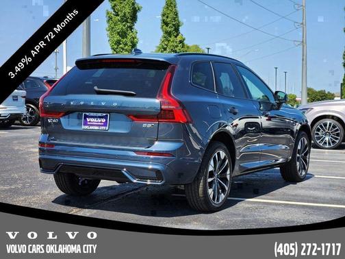 2026 Volvo XC60 B5 Plus