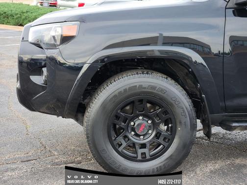 2021 Toyota 4Runner Venture