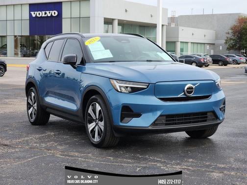 2023 Volvo XC40 Recharge Pure Electric Twin Core