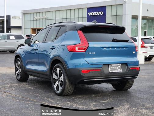2023 Volvo XC40 Recharge Pure Electric Twin Core