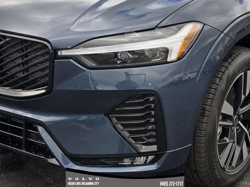 2026 Volvo XC60 B5 Core