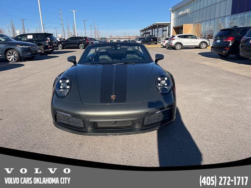 2024 Porsche 911 Carrera