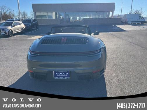 2024 Porsche 911 Carrera