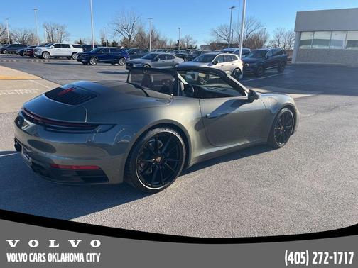 2024 Porsche 911 Carrera