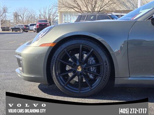 2024 Porsche 911 Carrera