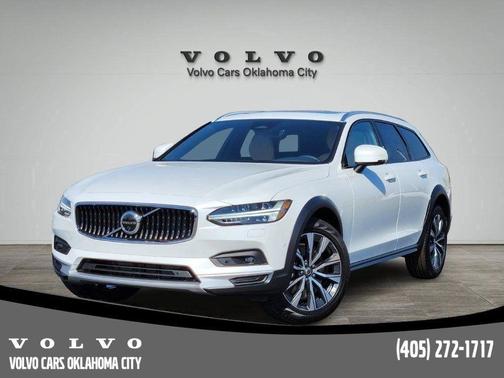 2026 Volvo V90 Cross Country B6 Ultra
