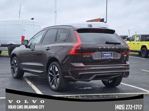 Mulberry 2026 Volvo XC60 Plug-In Hybrid T8 Ultra