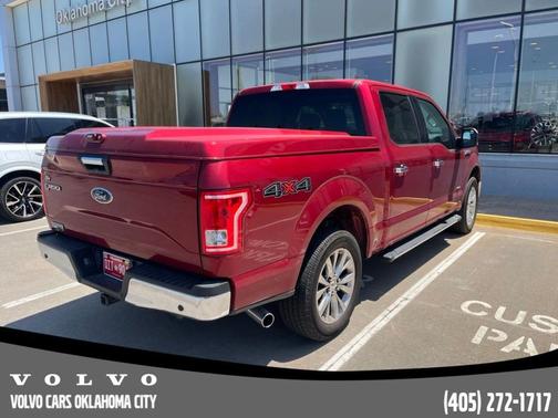 Ruby Red Metallic Tinted Clearcoat 2017 Ford F-150 XLT