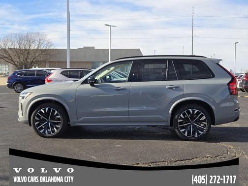 2026 Volvo XC90 B6 Ultra Dark Theme 7-Seater
