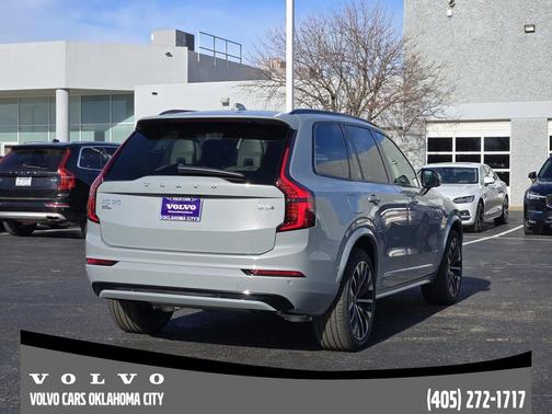 2026 Volvo XC90 B6 Ultra Dark Theme 7-Seater