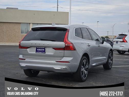 2023 Volvo XC60 B5 Plus Bright Theme