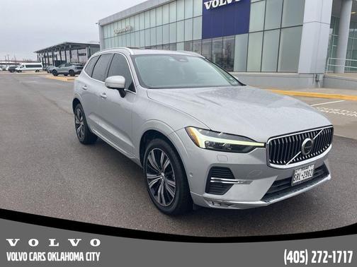 2023 Volvo XC60 B5 Plus Bright Theme