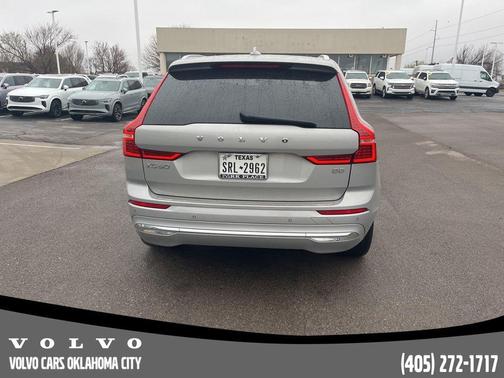 2023 Volvo XC60 B5 Plus Bright Theme