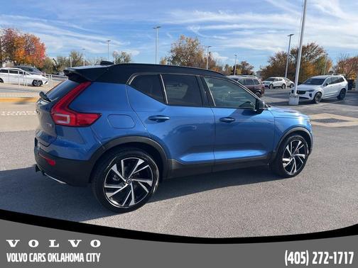 2020 Volvo XC40 T5 R-Design