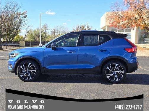 2020 Volvo XC40 T5 R-Design