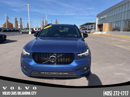 2020 Volvo XC40 T5 R-Design