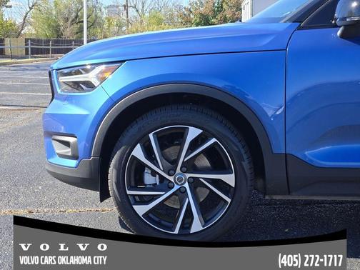 2020 Volvo XC40 T5 R-Design