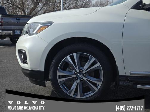 2019 Nissan Pathfinder Platinum