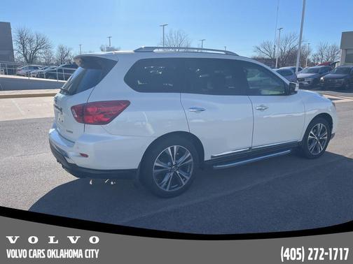 2019 Nissan Pathfinder Platinum
