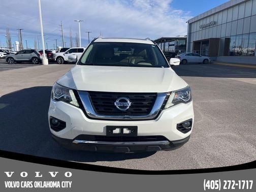 2019 Nissan Pathfinder Platinum