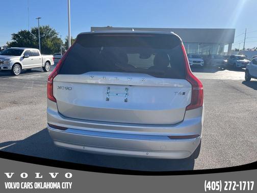 2022 Volvo XC90 T6 Inscription 6 Passenger