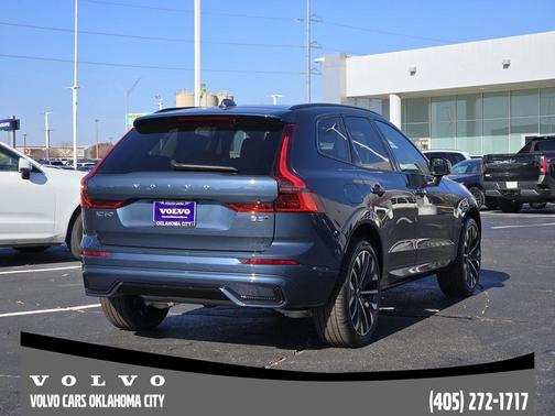 2026 Volvo XC60 B5 Ultra