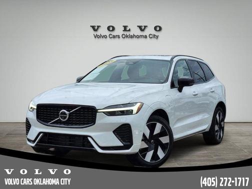 2025 Volvo XC60 Plug-In Hybrid T8 Plus