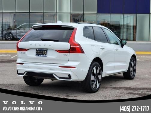 2025 Volvo XC60 Plug-In Hybrid T8 Plus