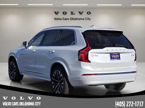 2025 Volvo XC90 B6 Core