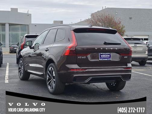2026 Volvo XC60 B5 Plus