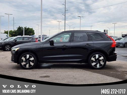 2025 Volvo XC60 Plug-In Hybrid T8 Plus