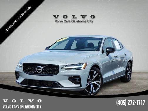 2025 Volvo S60 B5 Core