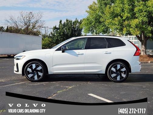 2025 Volvo XC60 Plug-In Hybrid T8 Plus