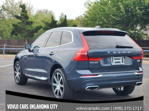 Denim Blue Metallic 2021 Volvo XC60 T5 Inscription
