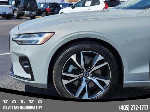 2025 Volvo S60 B5 Core