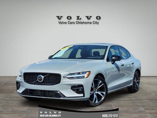 2025 Volvo S60 B5 Core