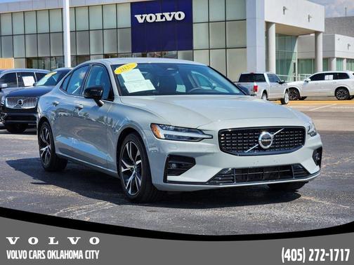 2025 Volvo S60 B5 Core