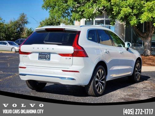 2023 Volvo XC60 B5 Plus Bright Theme