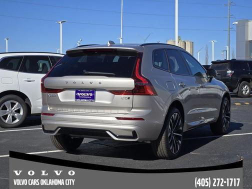 2026 Volvo XC60 B5 Ultra